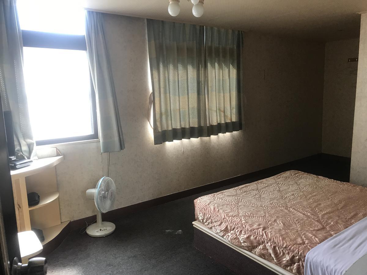 Teresa Hotel Тоуфэнь Экстерьер фото